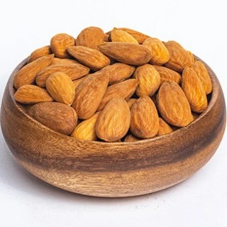 مغز بادام آذر اعلاء بسته 500 گرمی